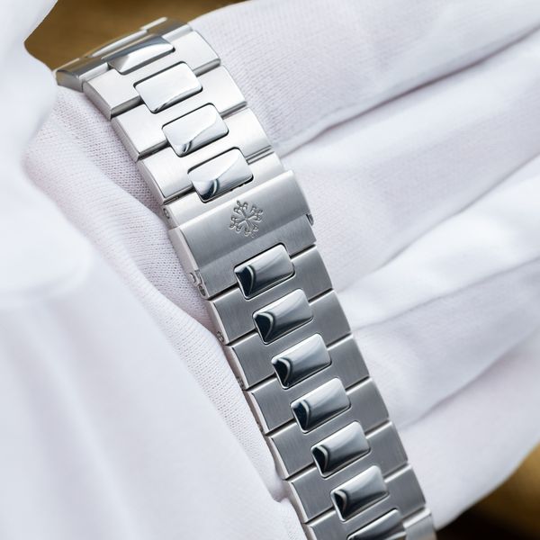 Patek Philippe Nautilus 5980/1A-001